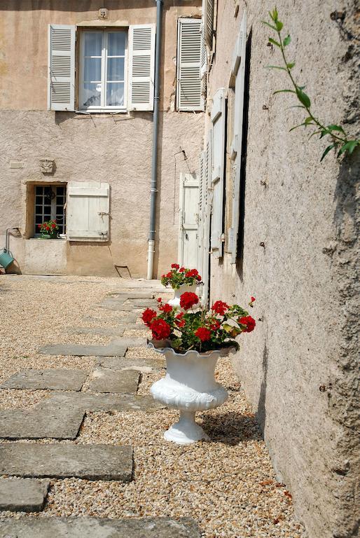 La Maison Des Gardes - Chambres D'Hotes Cluny Eksteriør billede