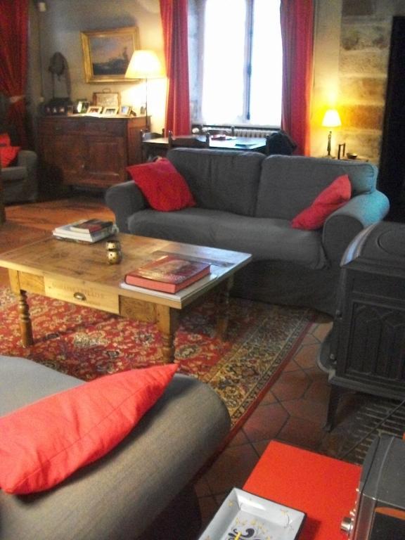La Maison Des Gardes - Chambres D'Hotes Cluny Eksteriør billede