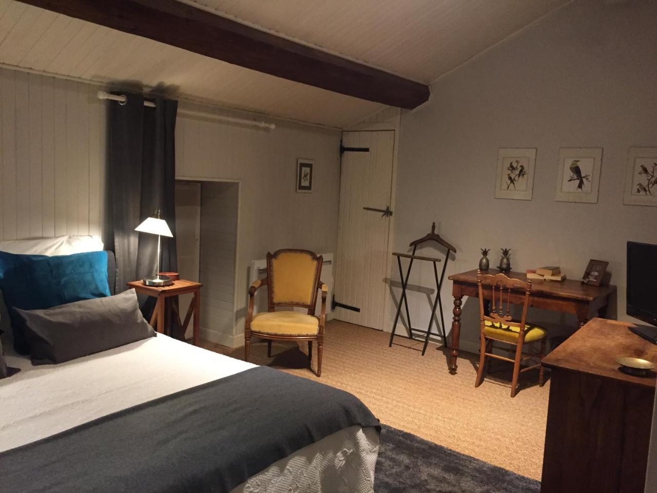 La Maison Des Gardes - Chambres D'Hotes Cluny Eksteriør billede